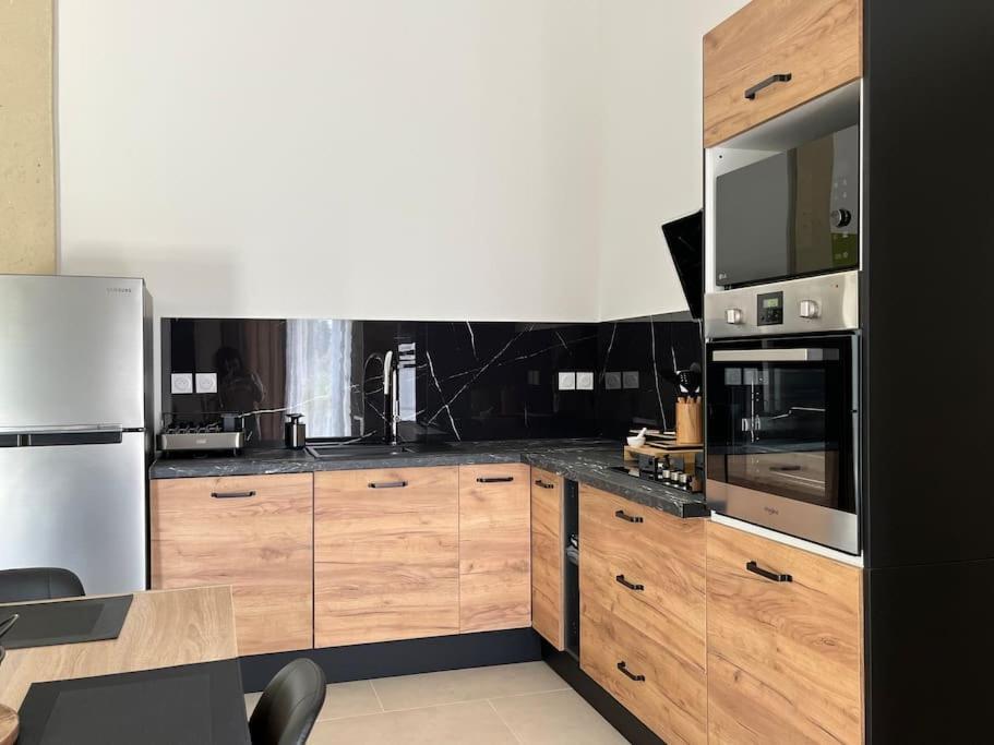 Maisonnette Avec Piscine La Picholine Châteaurenard 외부 사진