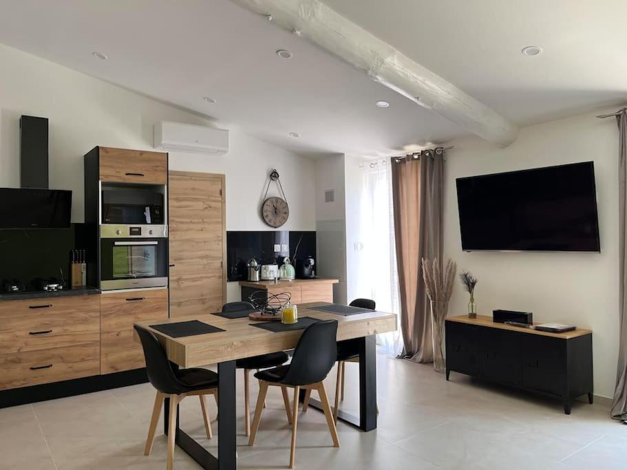 Maisonnette Avec Piscine La Picholine Châteaurenard 외부 사진